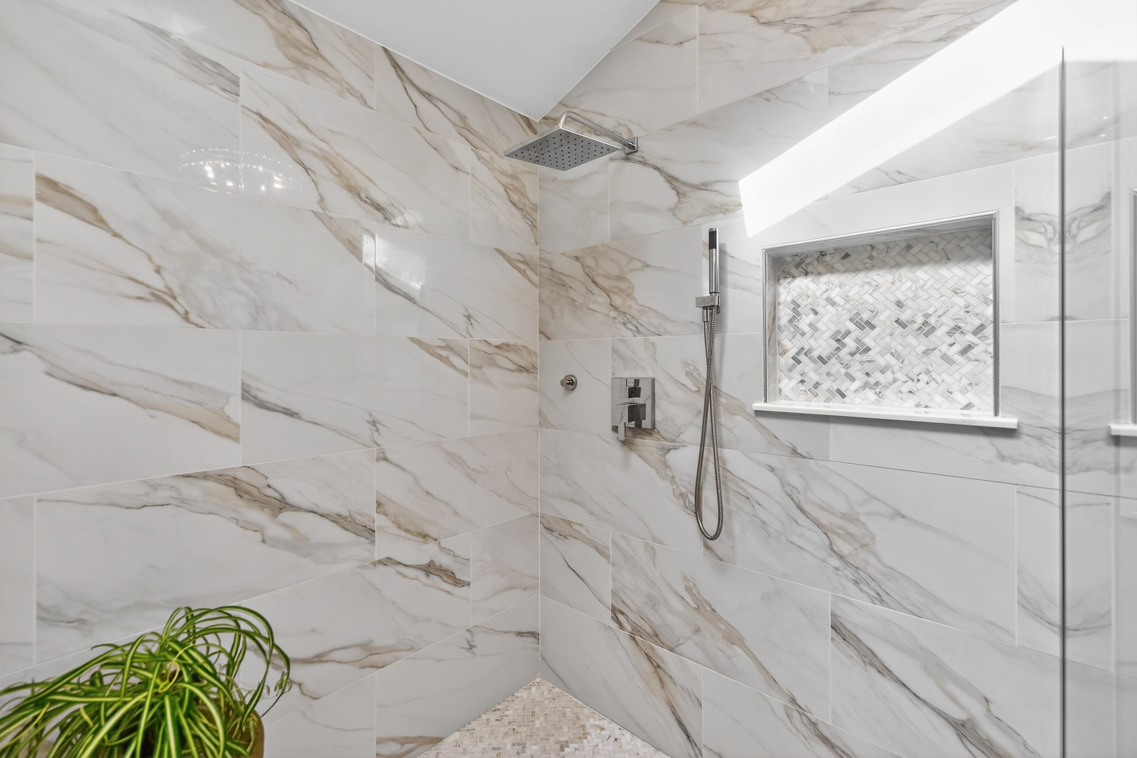 41W716 Hunters Hill Drive, St. Charles, IL 60175