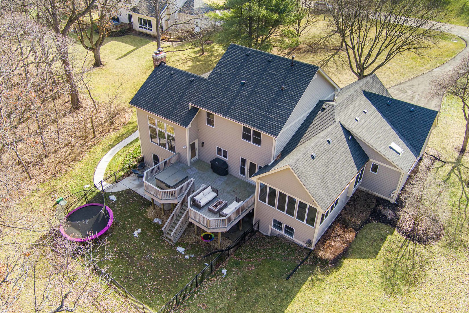 41W716 Hunters Hill Drive, St. Charles, IL 60175