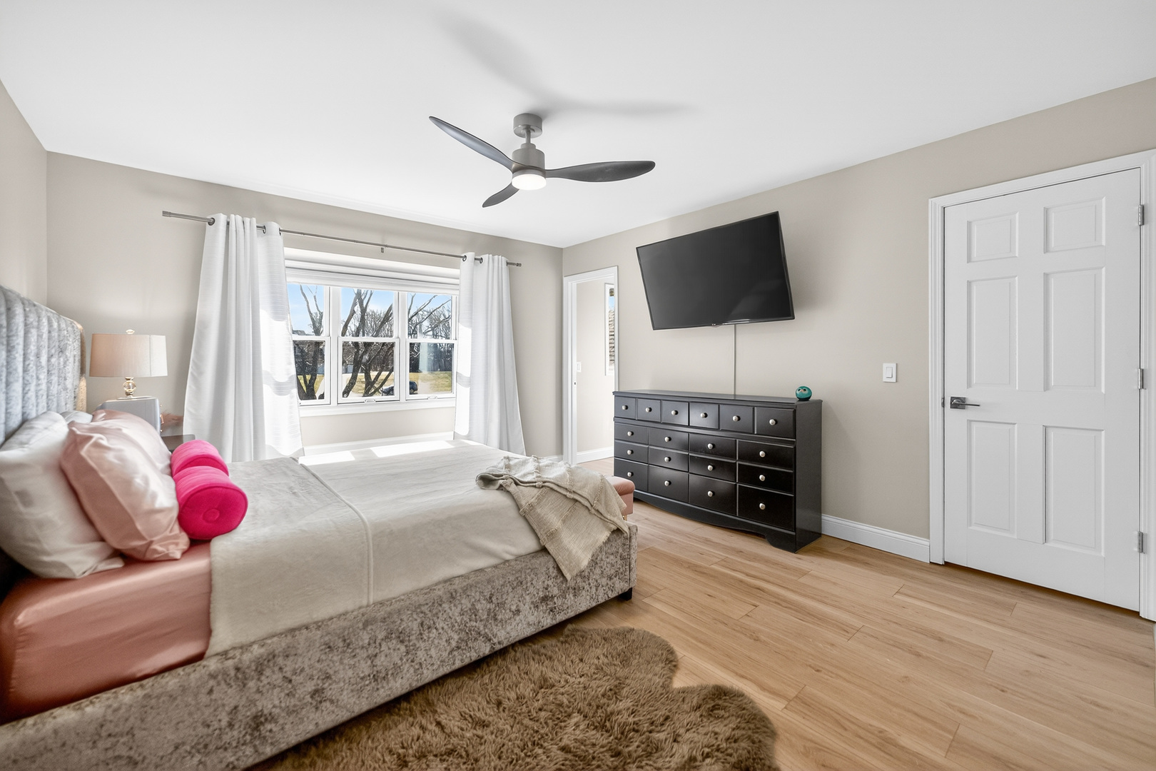 41W716 Hunters Hill Drive, St. Charles, IL 60175