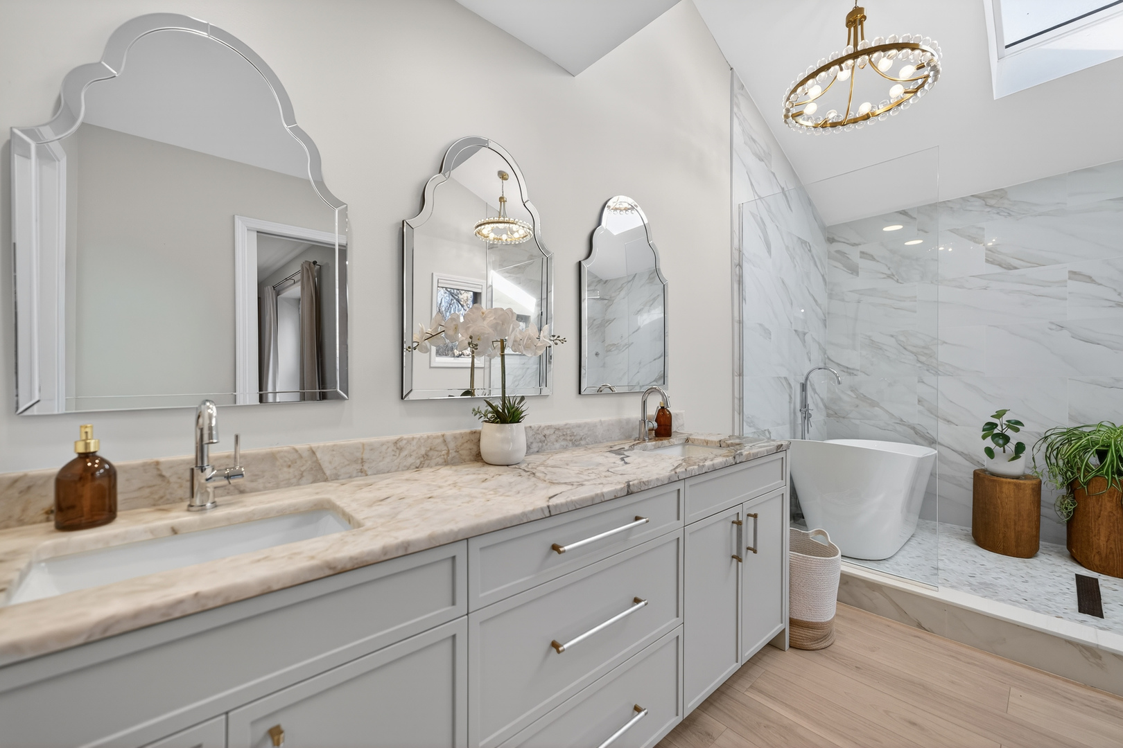 41W716 Hunters Hill Drive, St. Charles, IL 60175