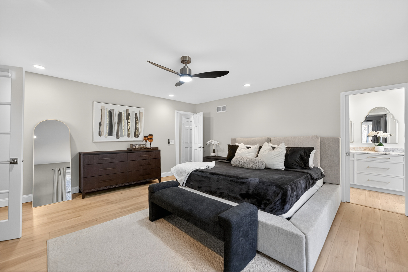 41W716 Hunters Hill Drive, St. Charles, IL 60175