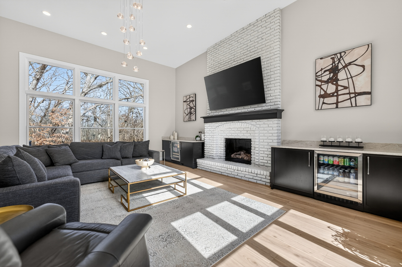 41W716 Hunters Hill Drive, St. Charles, IL 60175