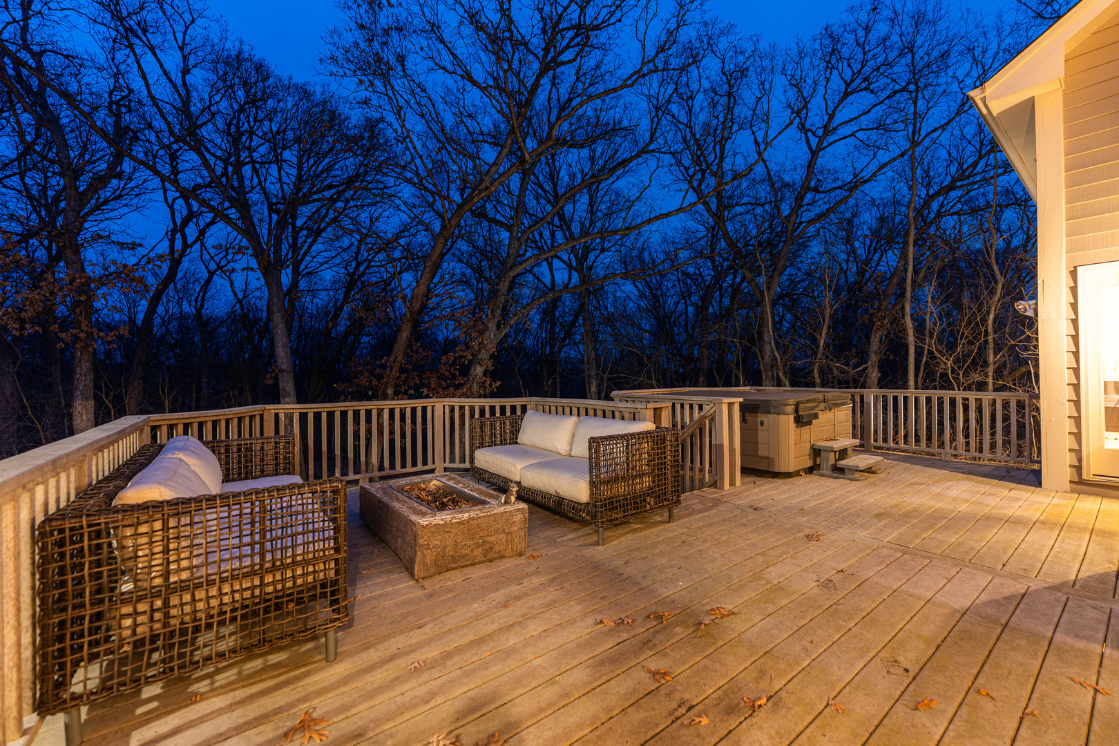 41W716 Hunters Hill Drive, St. Charles, IL 60175