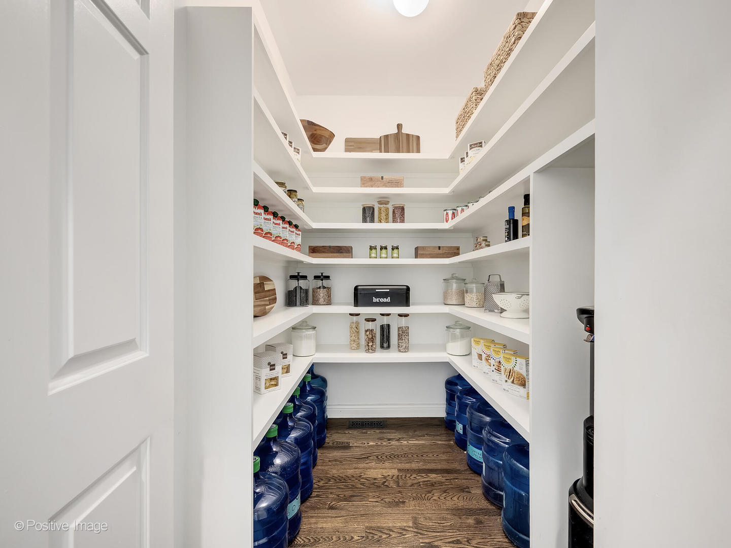 4636 Lawn Avenue, Western Springs, IL 60558