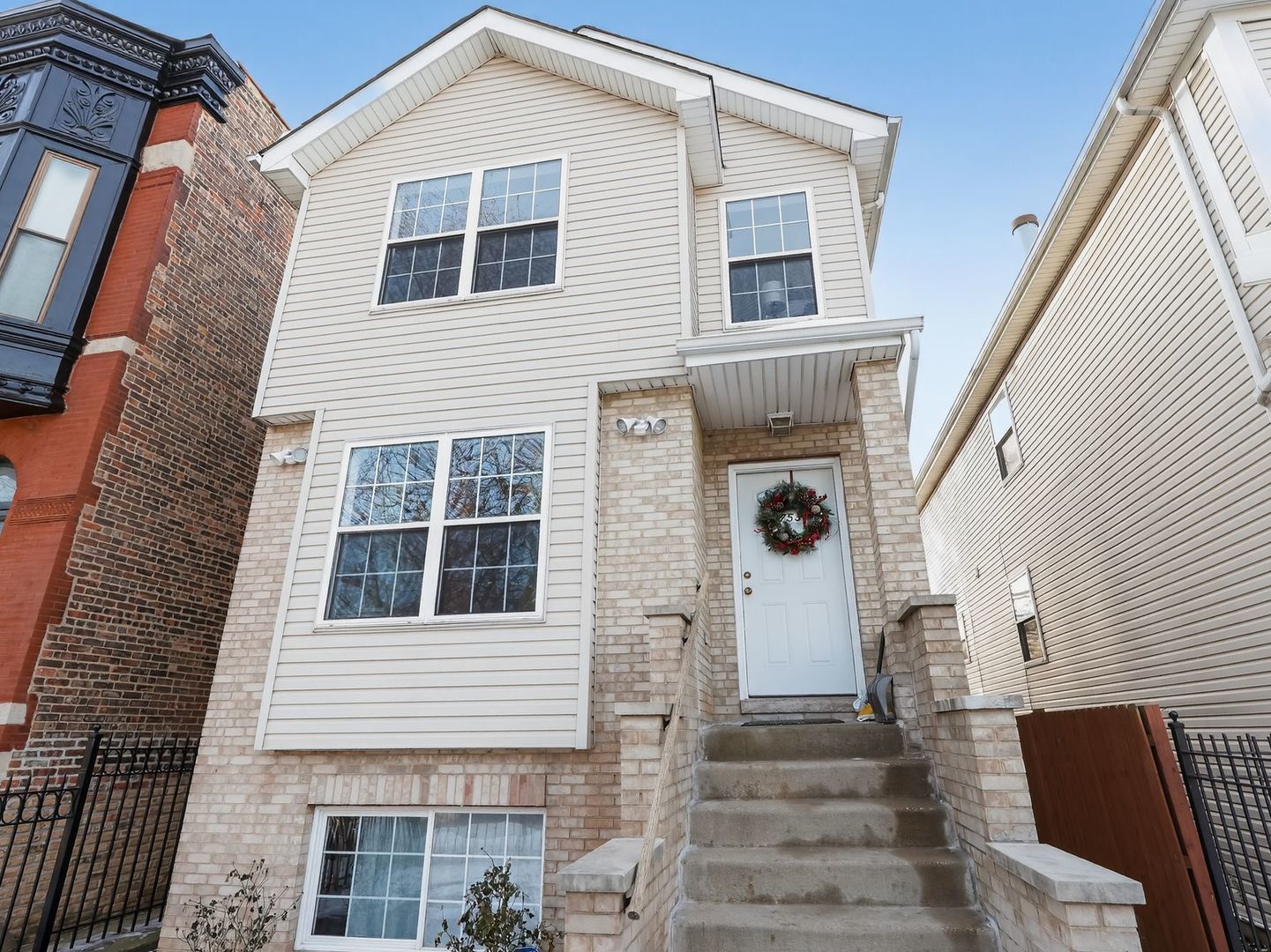 2753 W Adams Street, Chicago, IL 60612