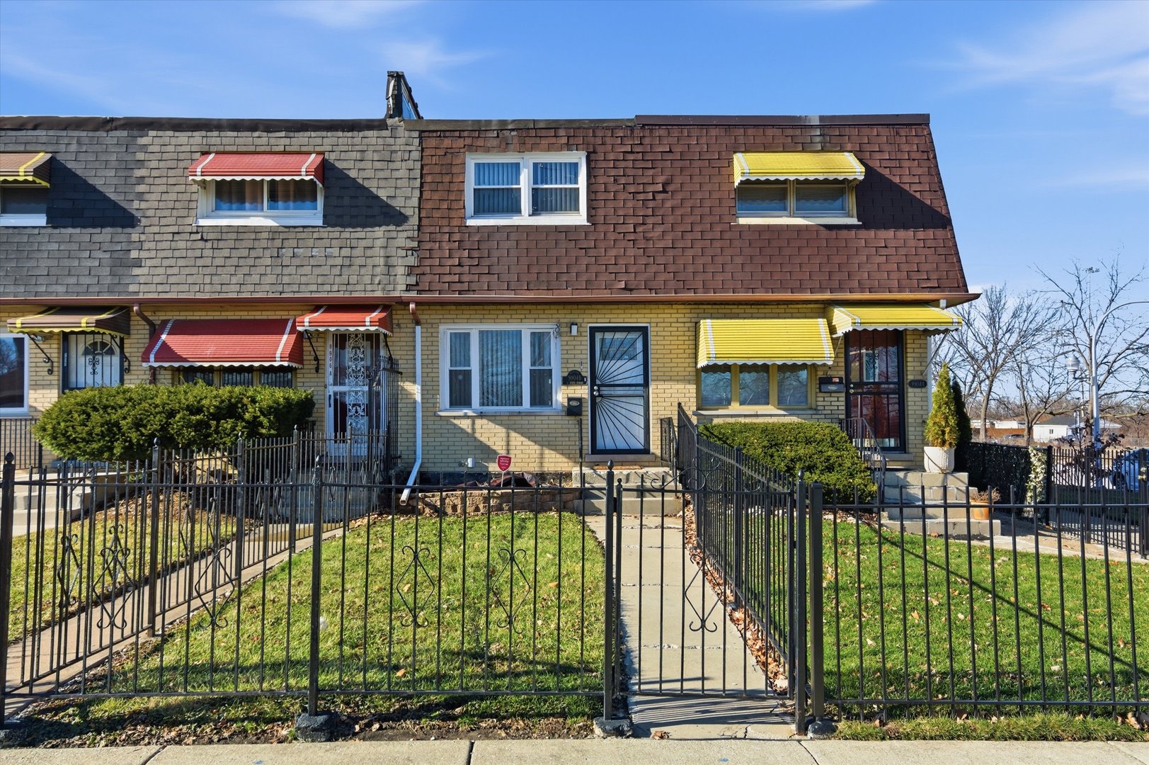 9904 S State Street #B, Chicago, IL 60628