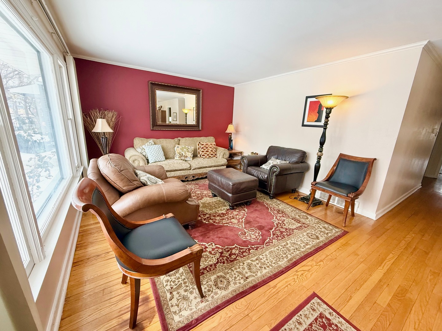 2909 Oakton Street, Park Ridge, IL 60068