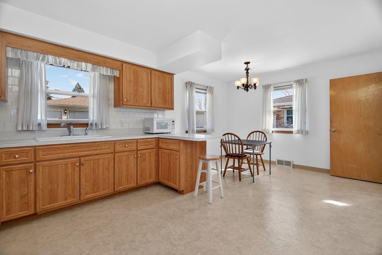 1212 Frederick Street, Joliet, IL 60435