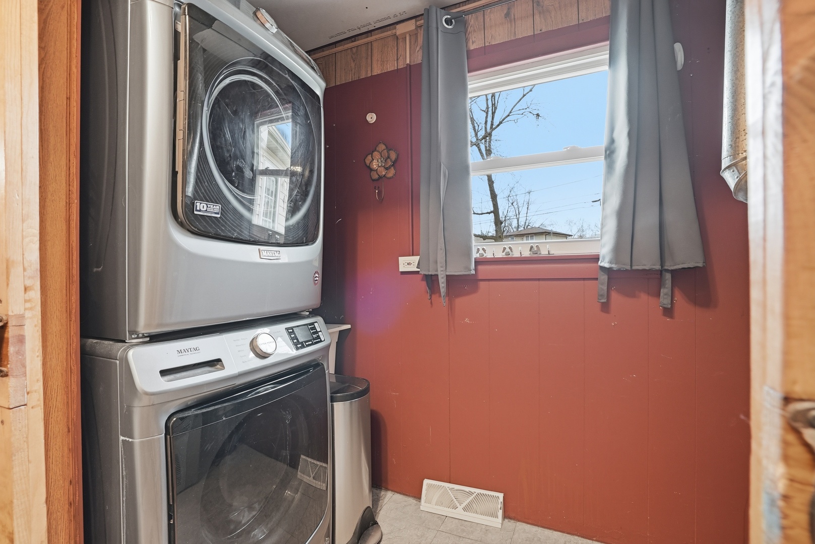 14756 Lorel Avenue, Oak Forest, IL 60452