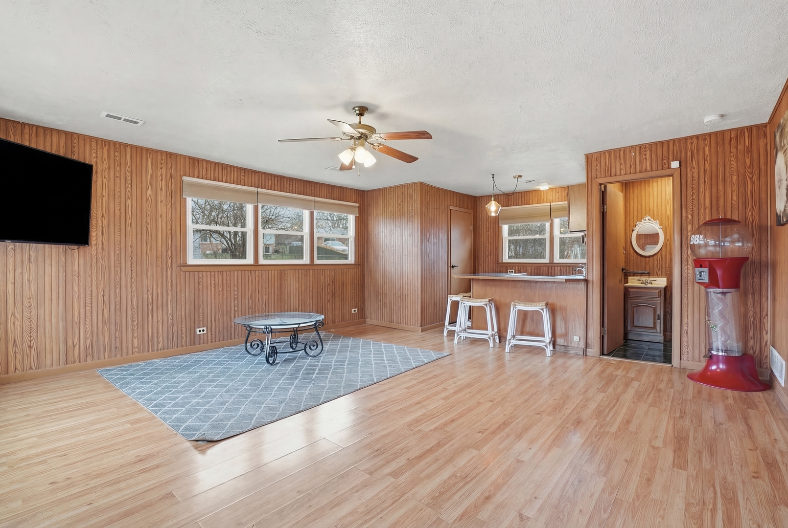 14756 Lorel Avenue, Oak Forest, IL 60452