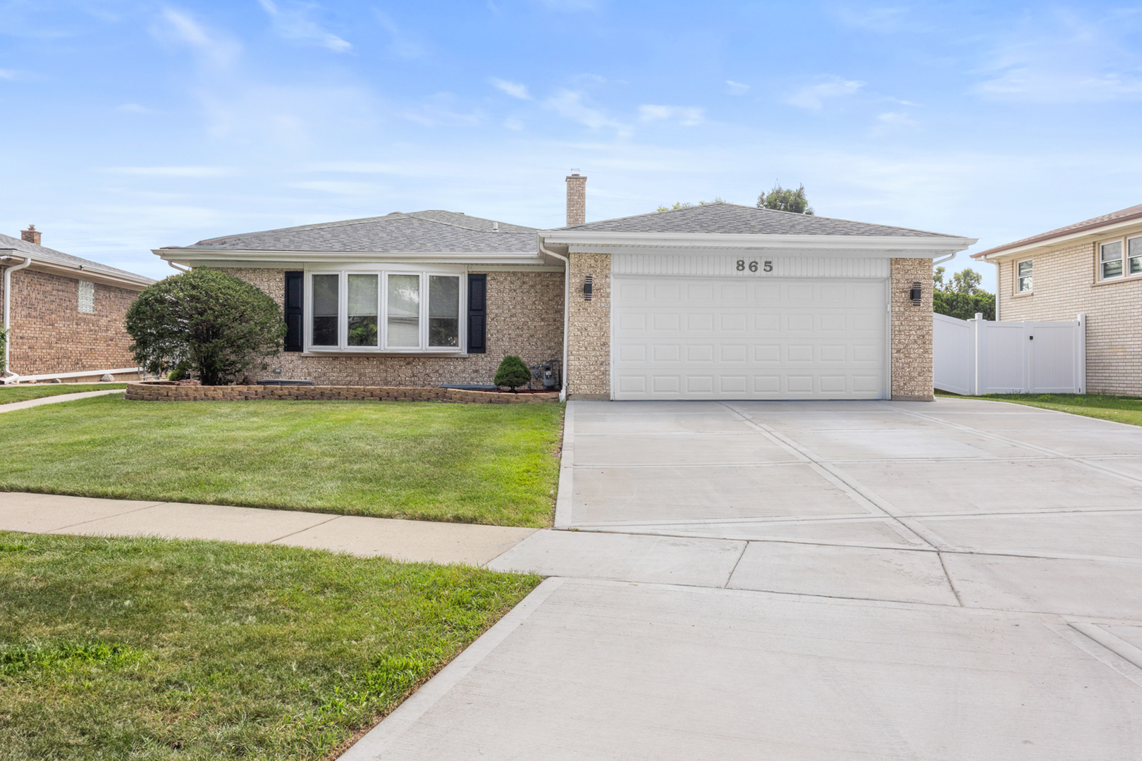 865 Love Street, Elk Grove Village, IL 60007