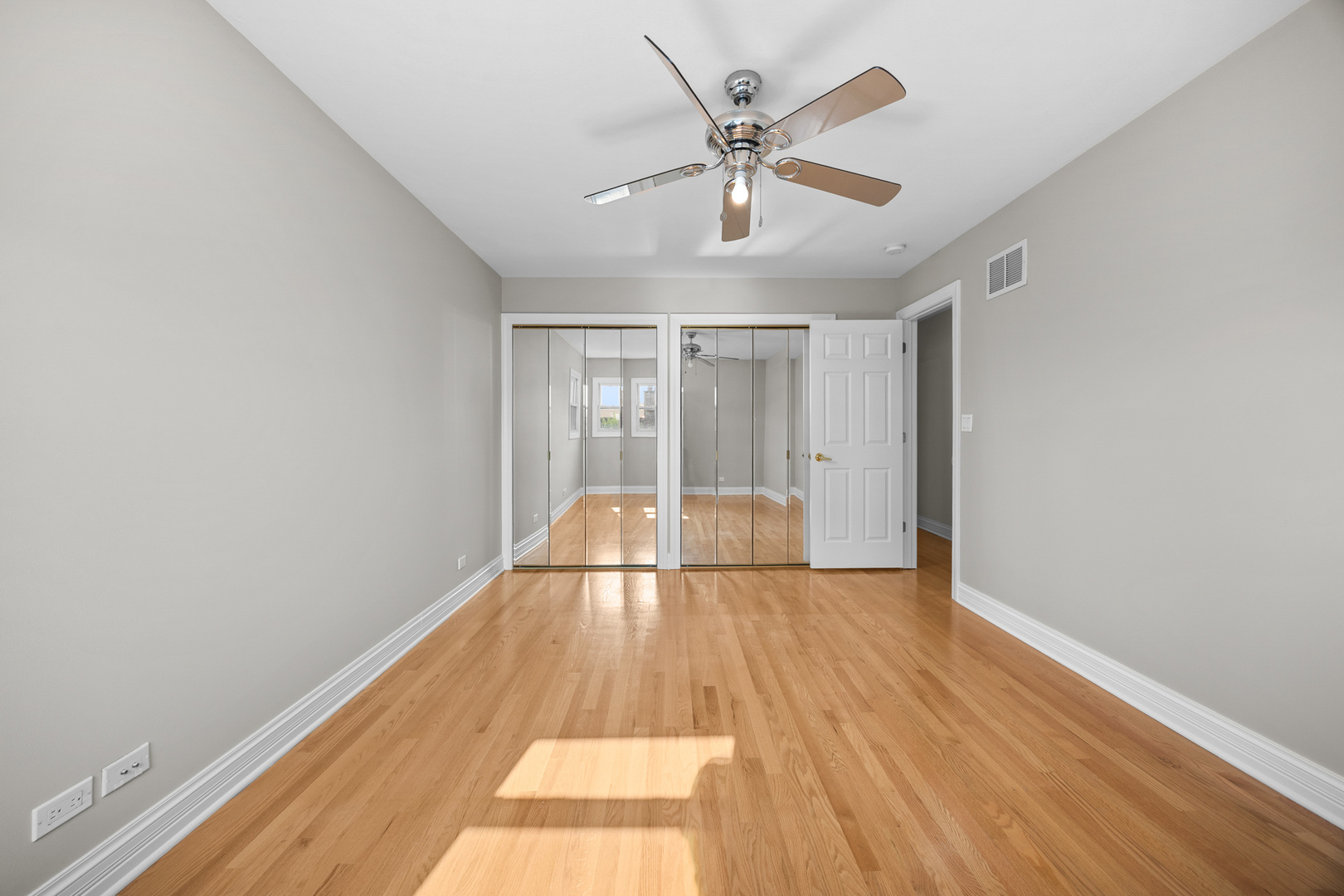 865 Love Street, Elk Grove Village, IL 60007