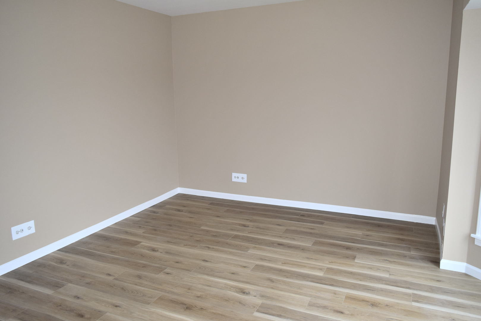 400 Ascot Drive #3M, Park Ridge, IL 60068