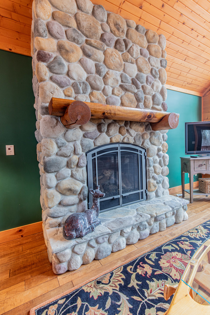 18 Lincoln Court, Putnam, IL 61560