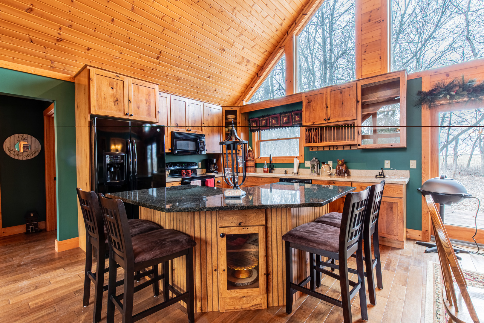 18 Lincoln Court, Putnam, IL 61560