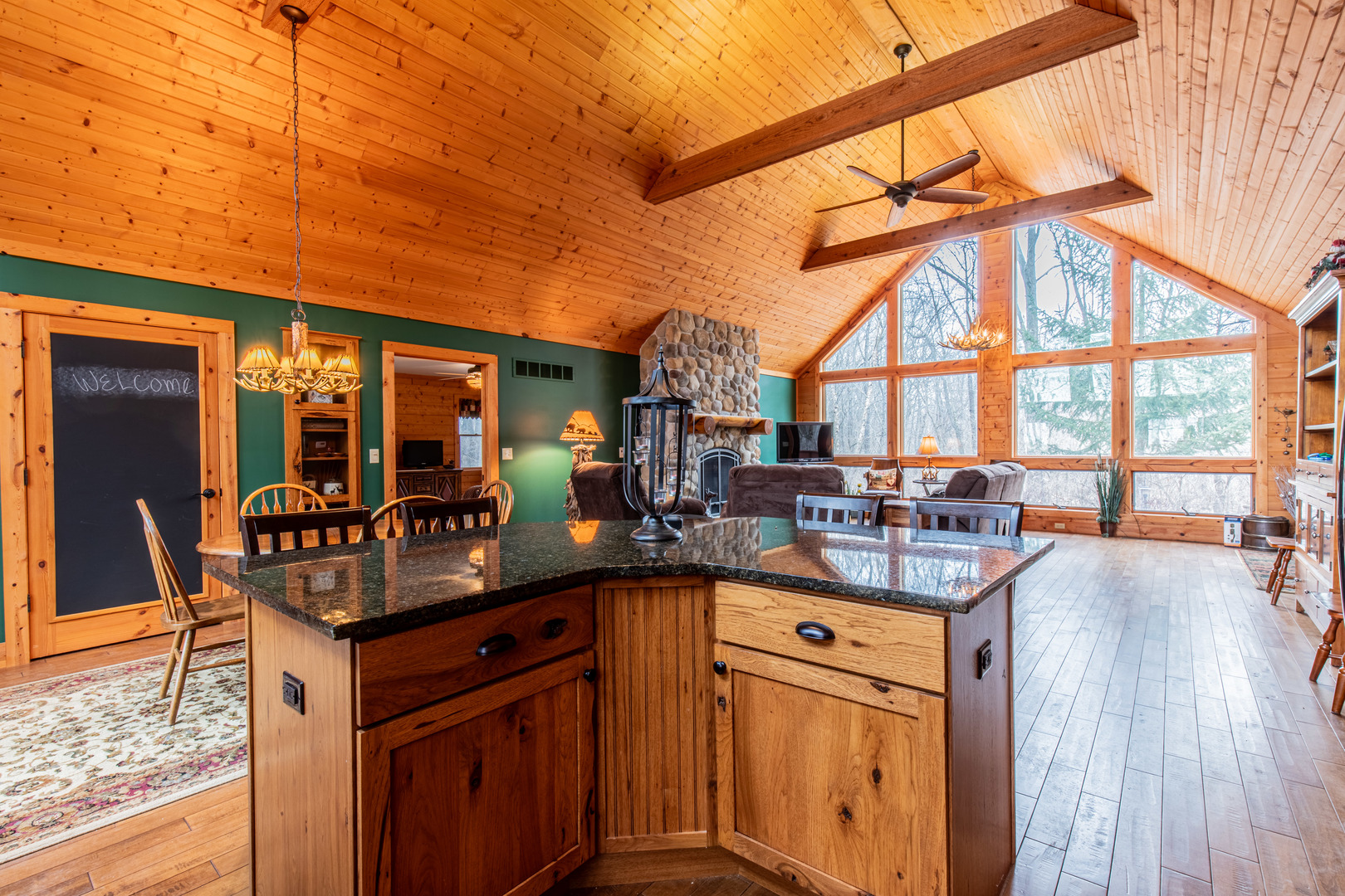 18 Lincoln Court, Putnam, IL 61560