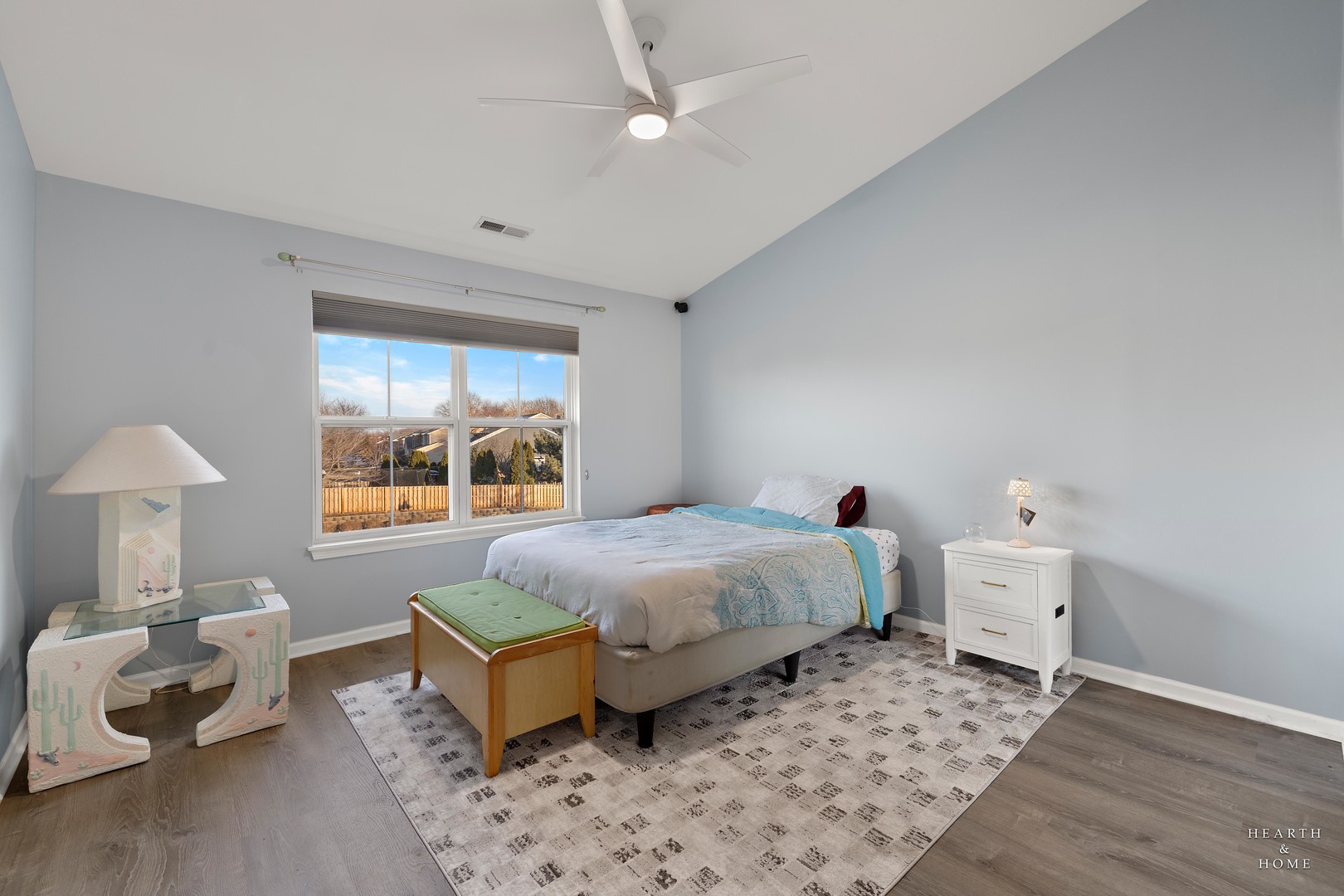 702 June Terrace, Lake Zurich, IL 60047