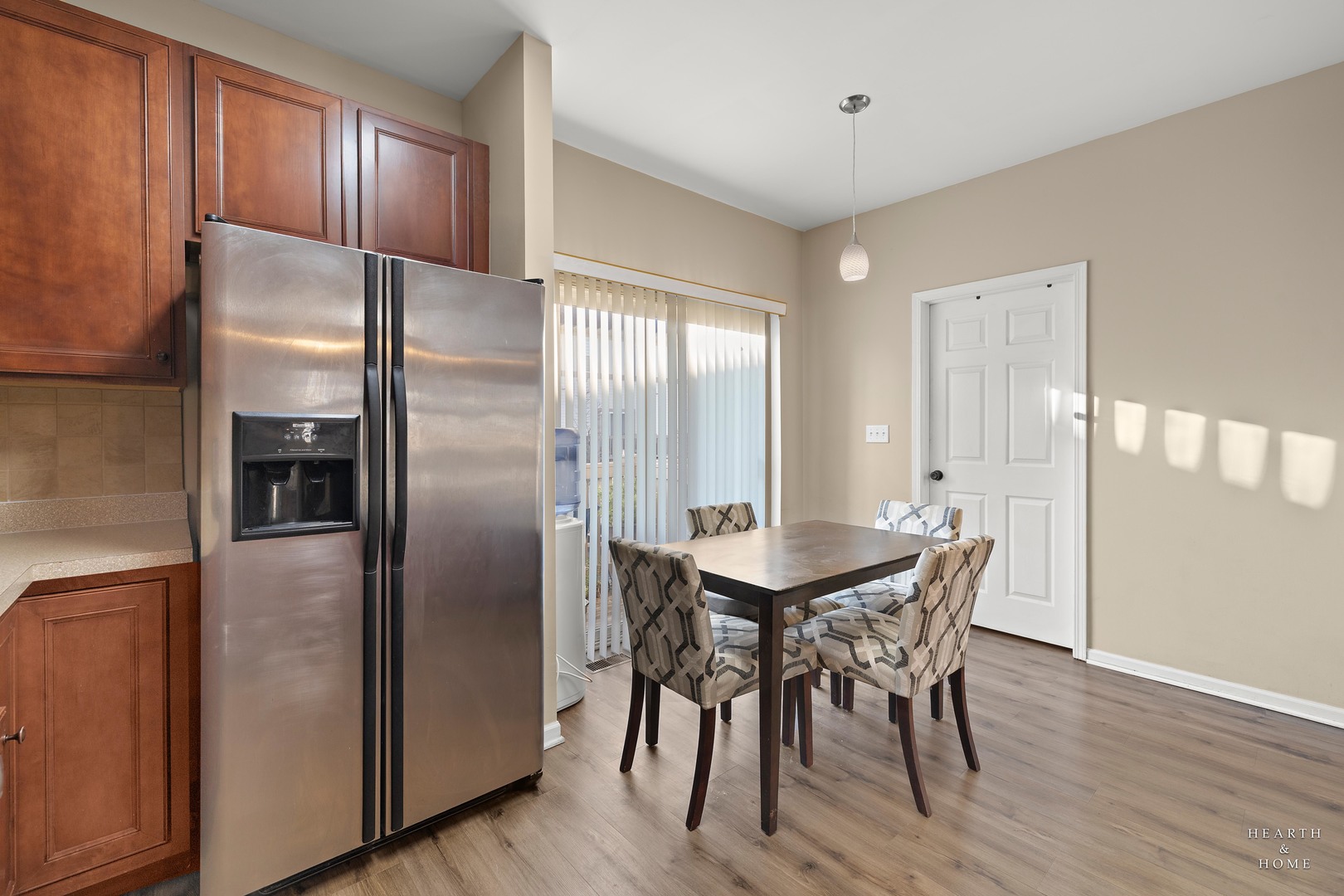 702 June Terrace, Lake Zurich, IL 60047