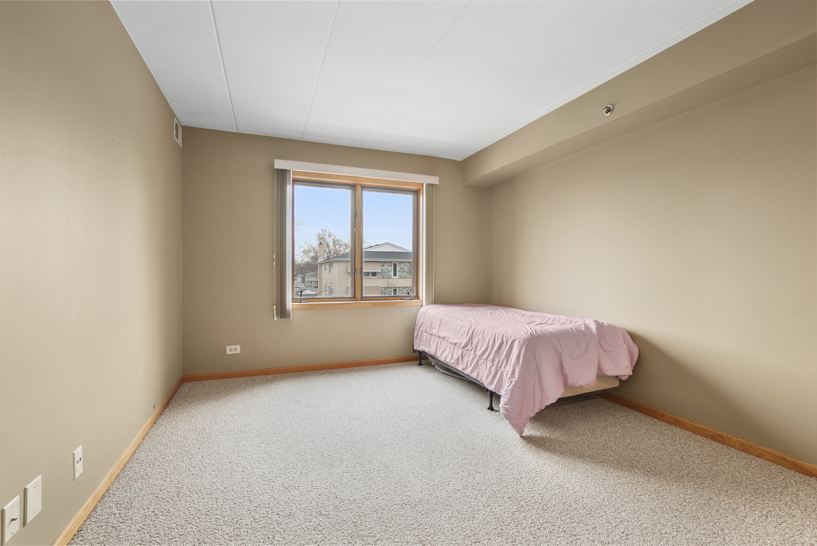 10404 S Keating Avenue #2B, Oak Lawn, IL 60453