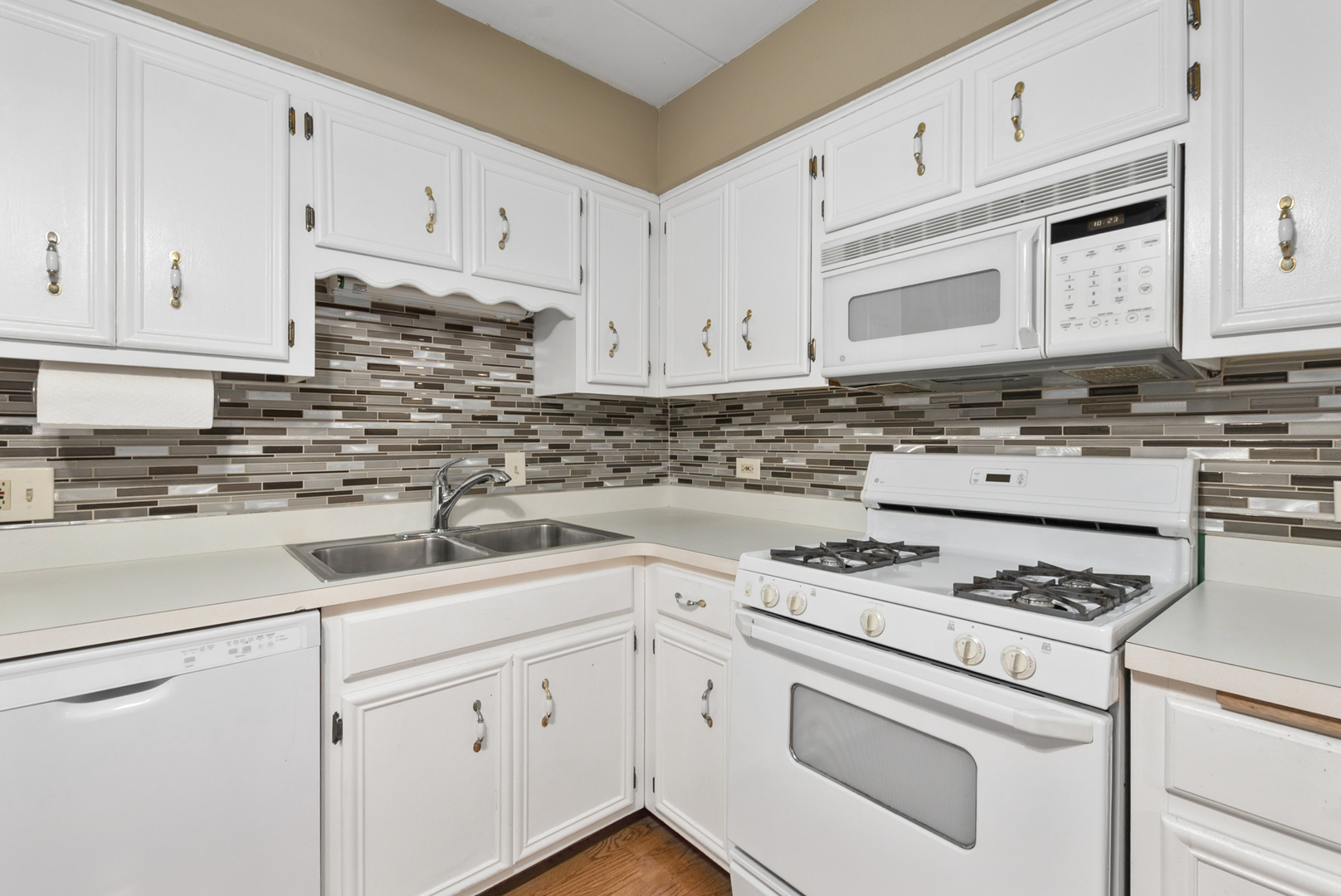 10404 S Keating Avenue #2B, Oak Lawn, IL 60453