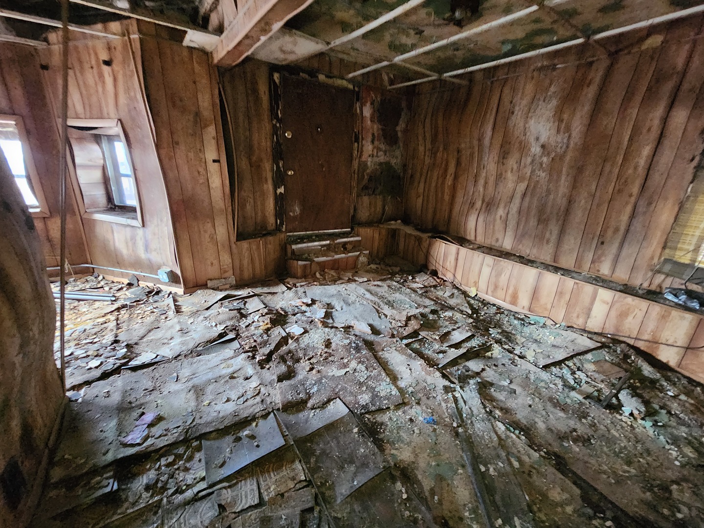 8349 S Essex Avenue, Chicago, IL 60617