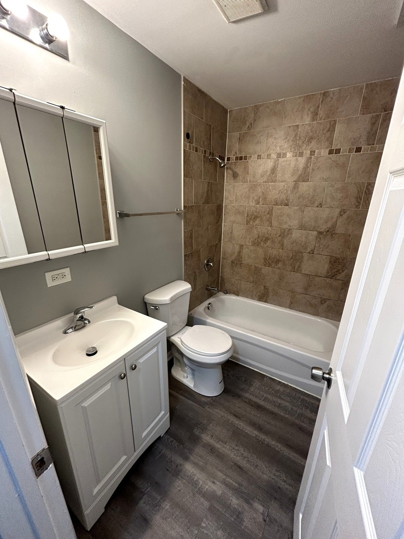 3400 Seine Court, Hazel Crest, IL 60429