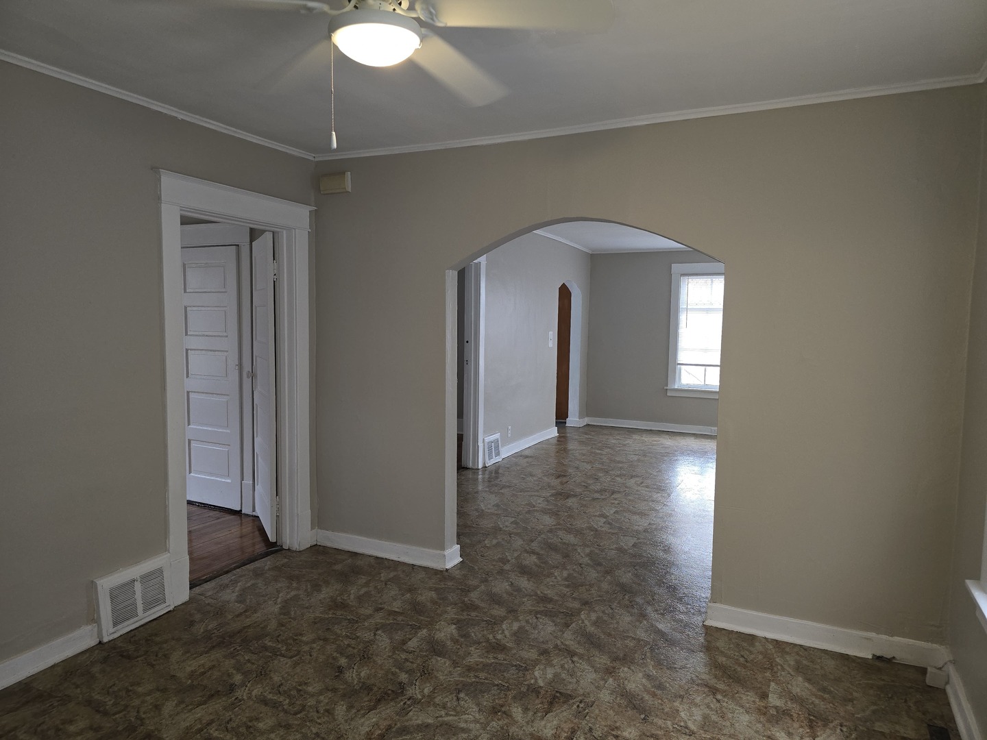 16018 Loomis Avenue, Harvey, IL 60426