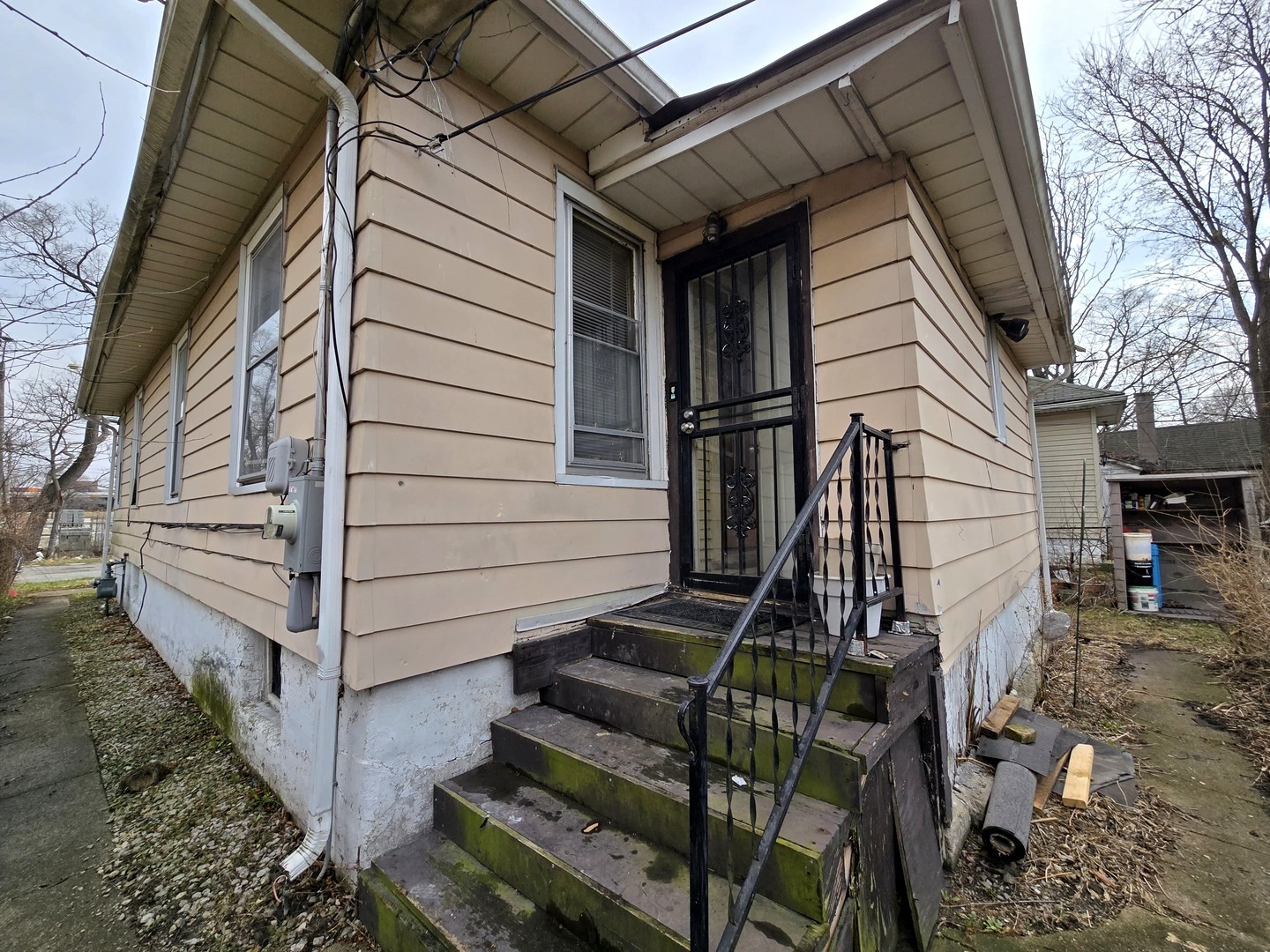 16018 Loomis Avenue, Harvey, IL 60426