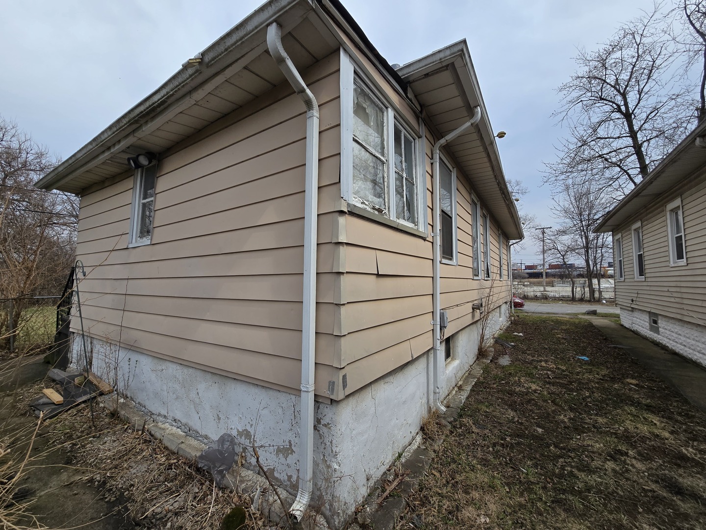 16018 Loomis Avenue, Harvey, IL 60426