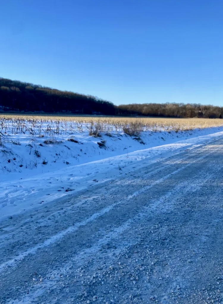 1489 E 2723rd Lane, Clayton, IL 62324