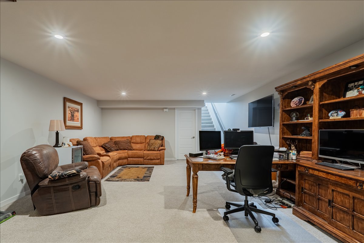 2618 Limestone Court, Normal, IL 61761