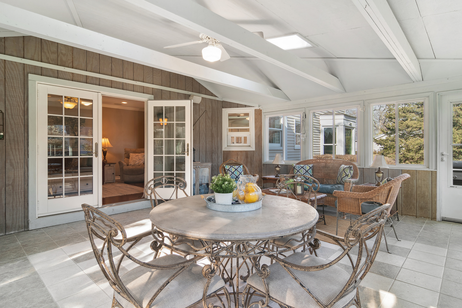 135 Schuldt Drive, Lake Zurich, IL 60047