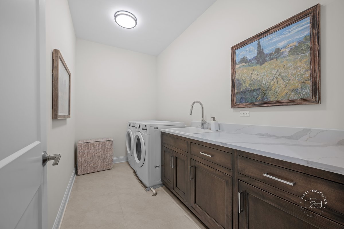 Naperville, IL 60540