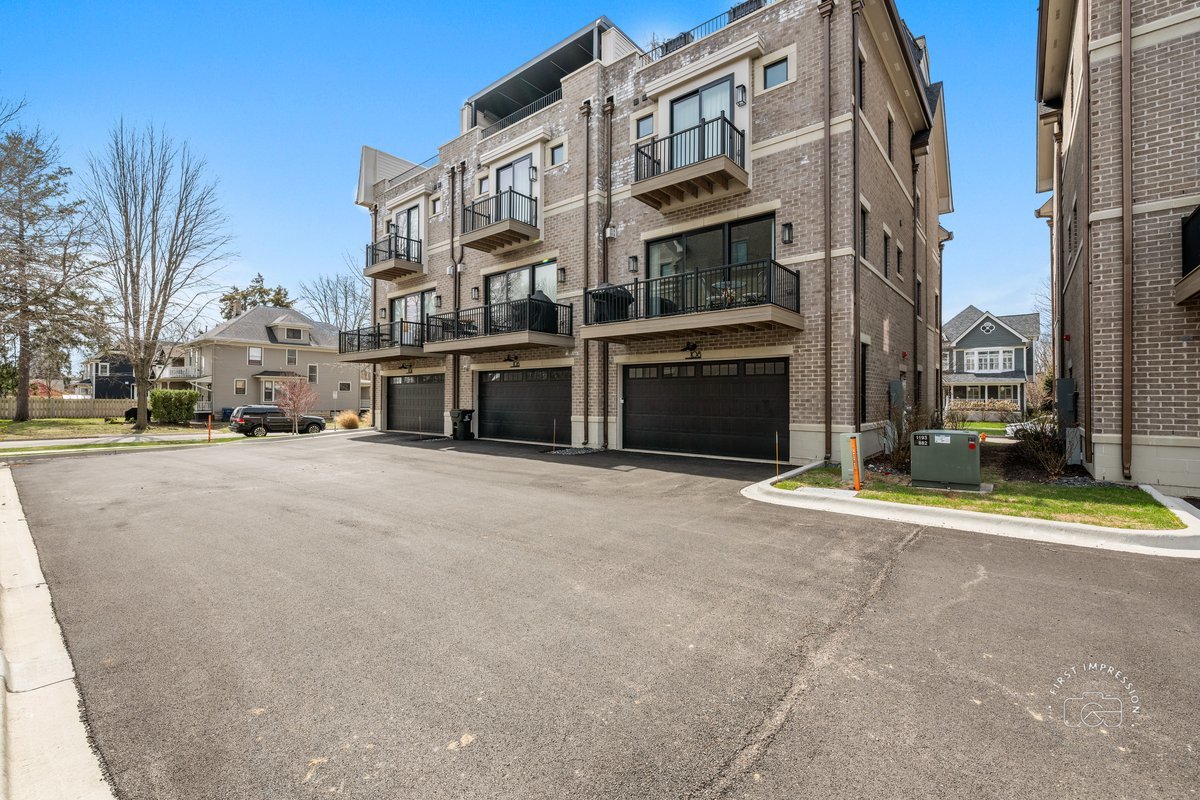 Naperville, IL 60540