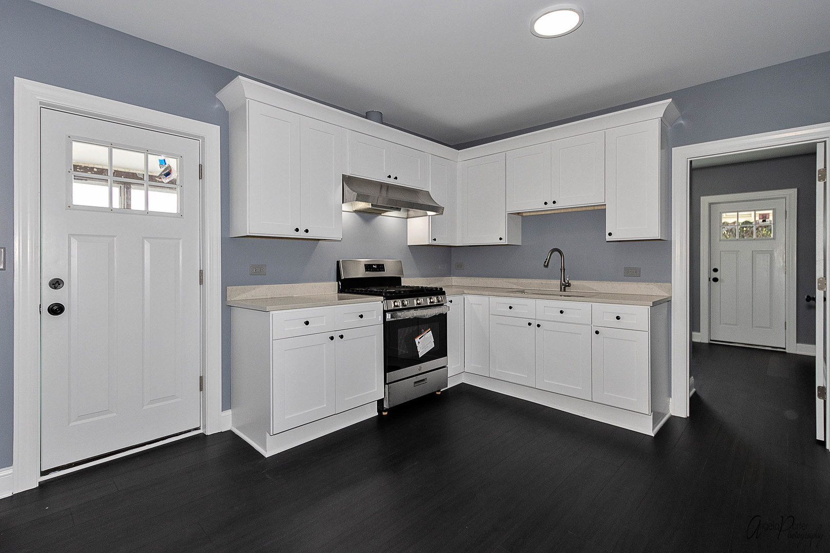 51 S Seymour Avenue #2, Grayslake, IL 60030