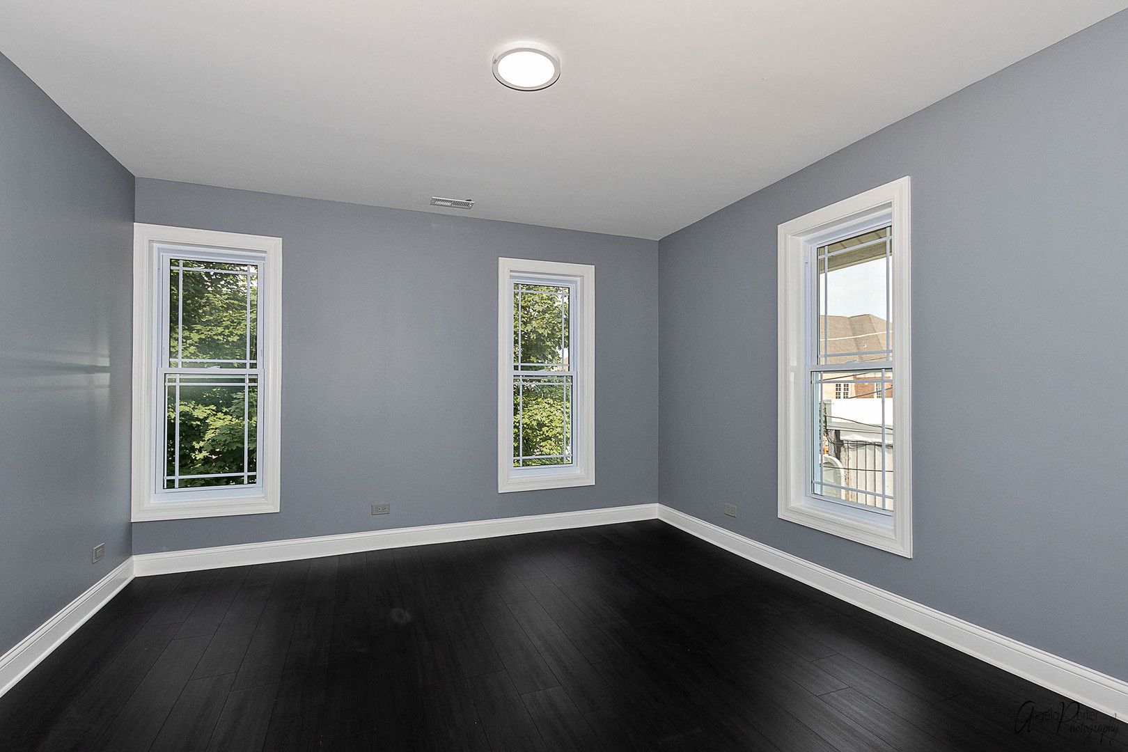 51 S Seymour Avenue #2, Grayslake, IL 60030