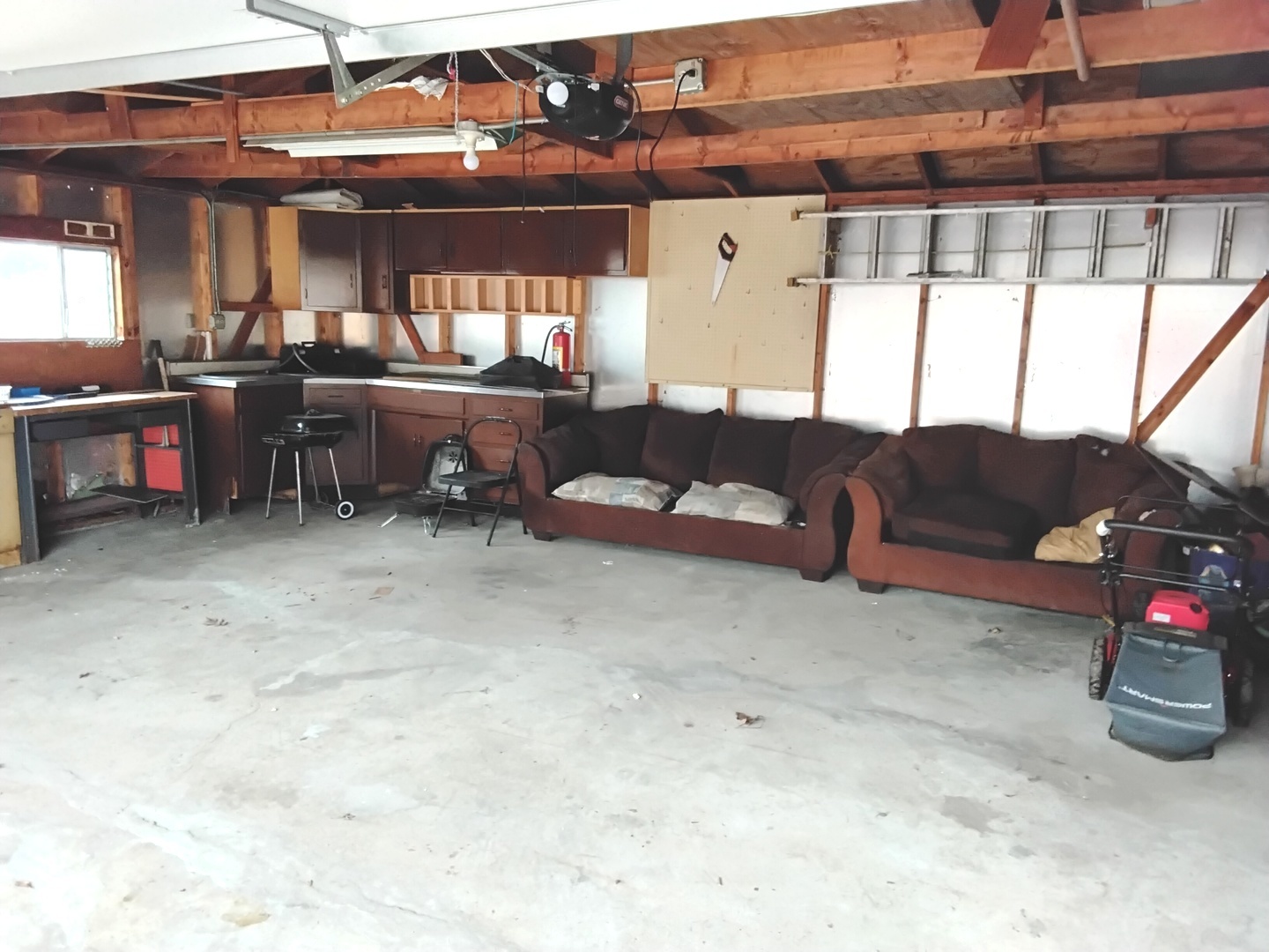 11410 S Neenah Avenue, Worth, IL 60482