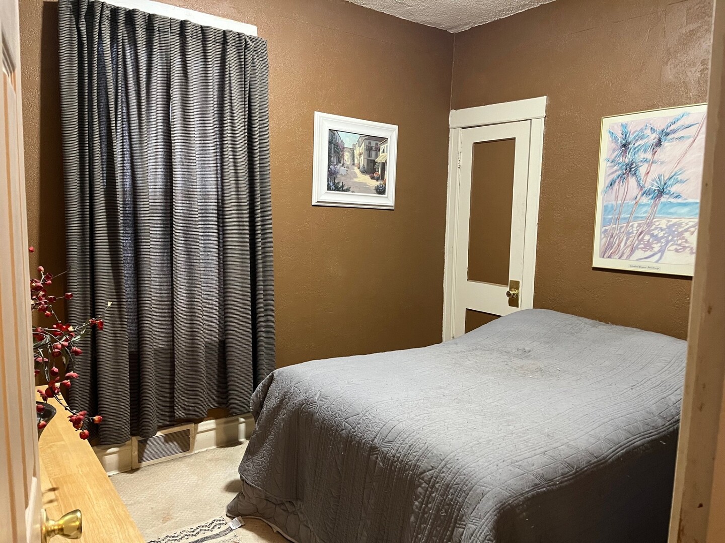 2228 Harvey Avenue, Berwyn, IL 60402