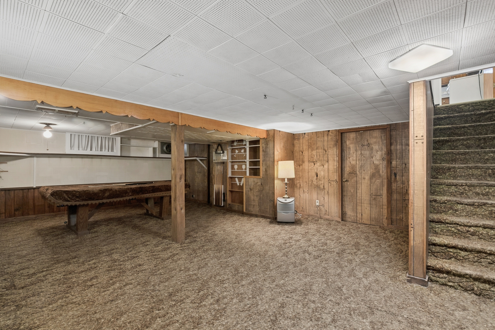 535 N McAree Road, Waukegan, IL 60085