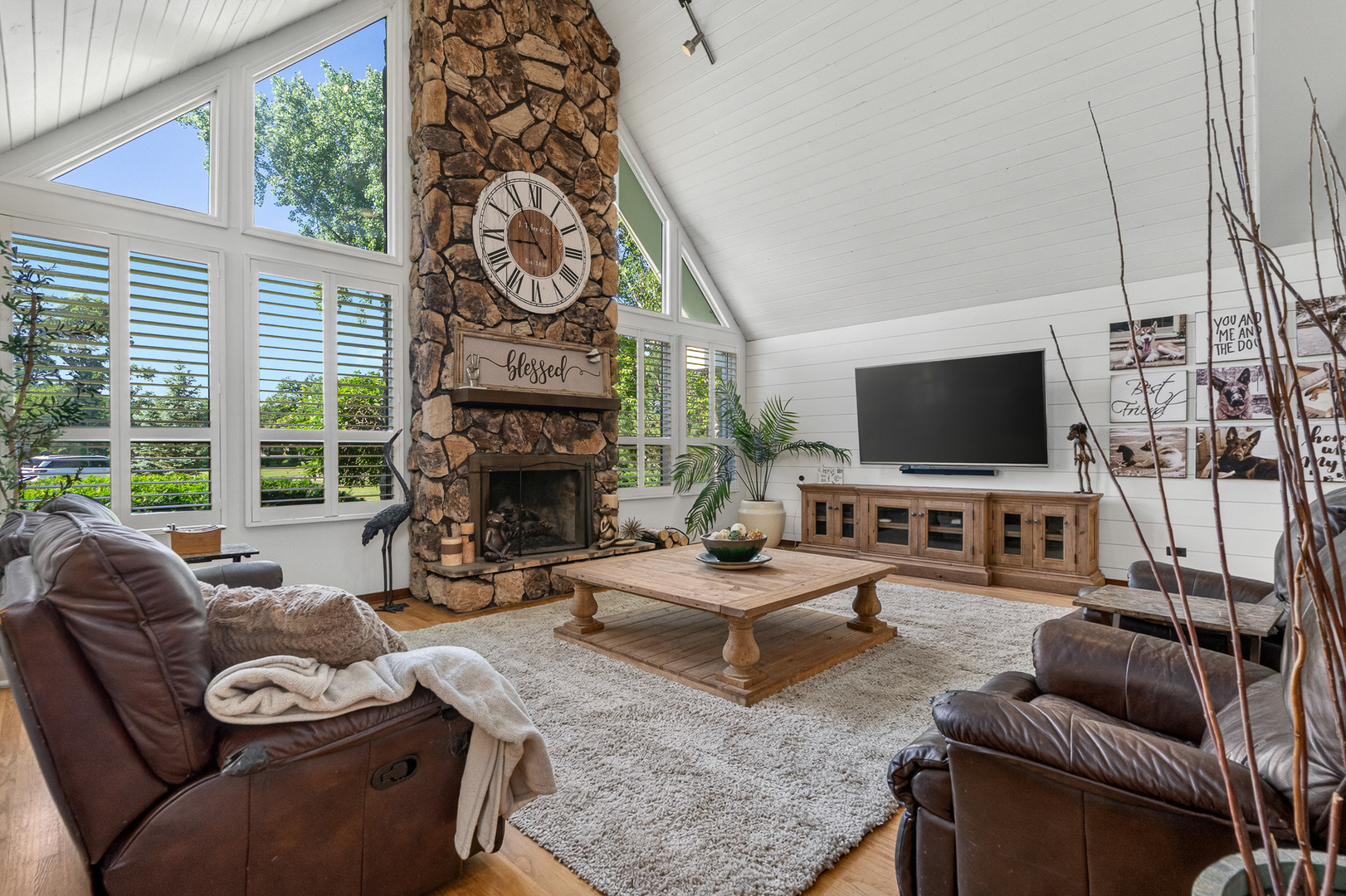 15641 W Stately Oaks Circle, Homer Glen, IL 60491