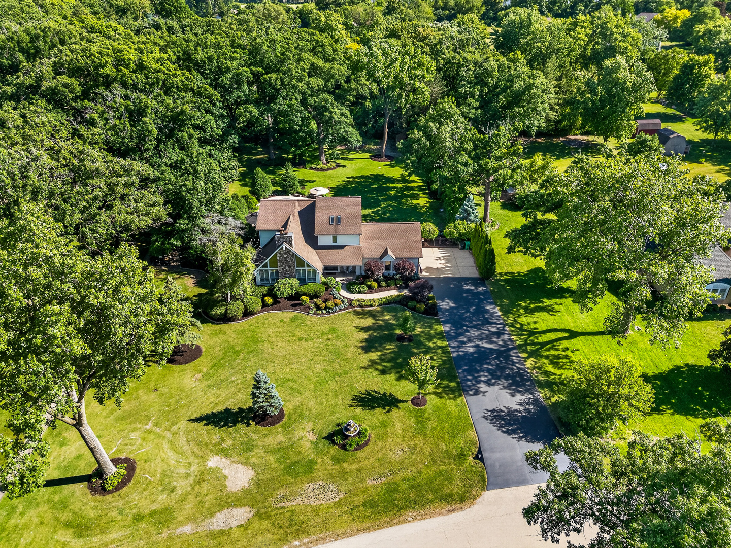 15641 W Stately Oaks Circle, Homer Glen, IL 60491