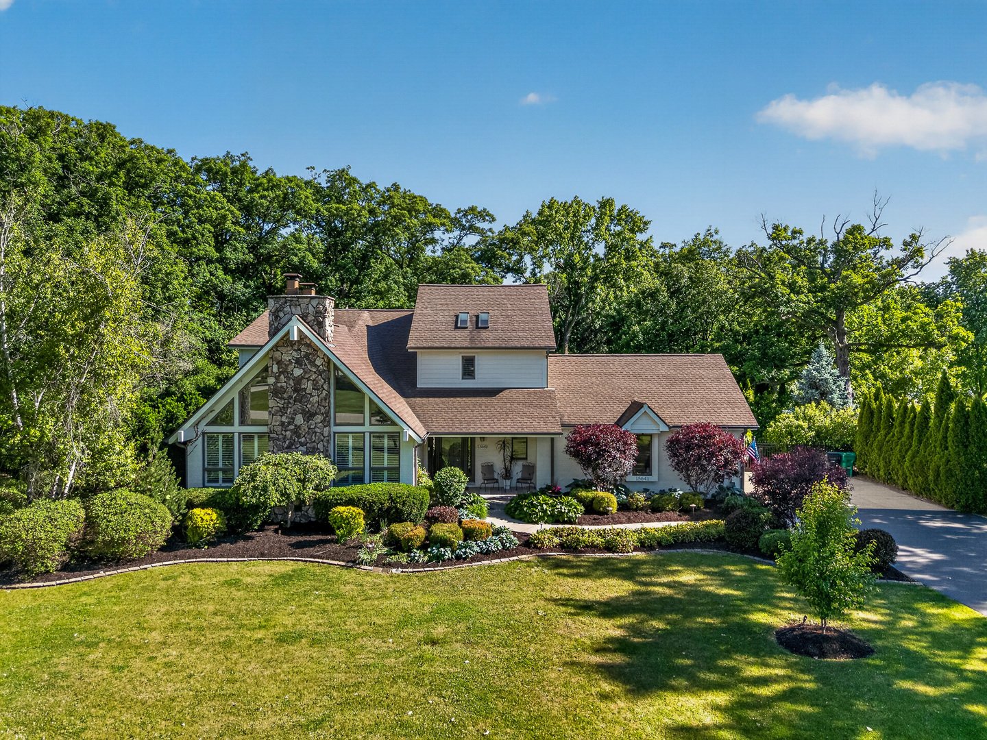 15641 W Stately Oaks Circle, Homer Glen, IL 60491