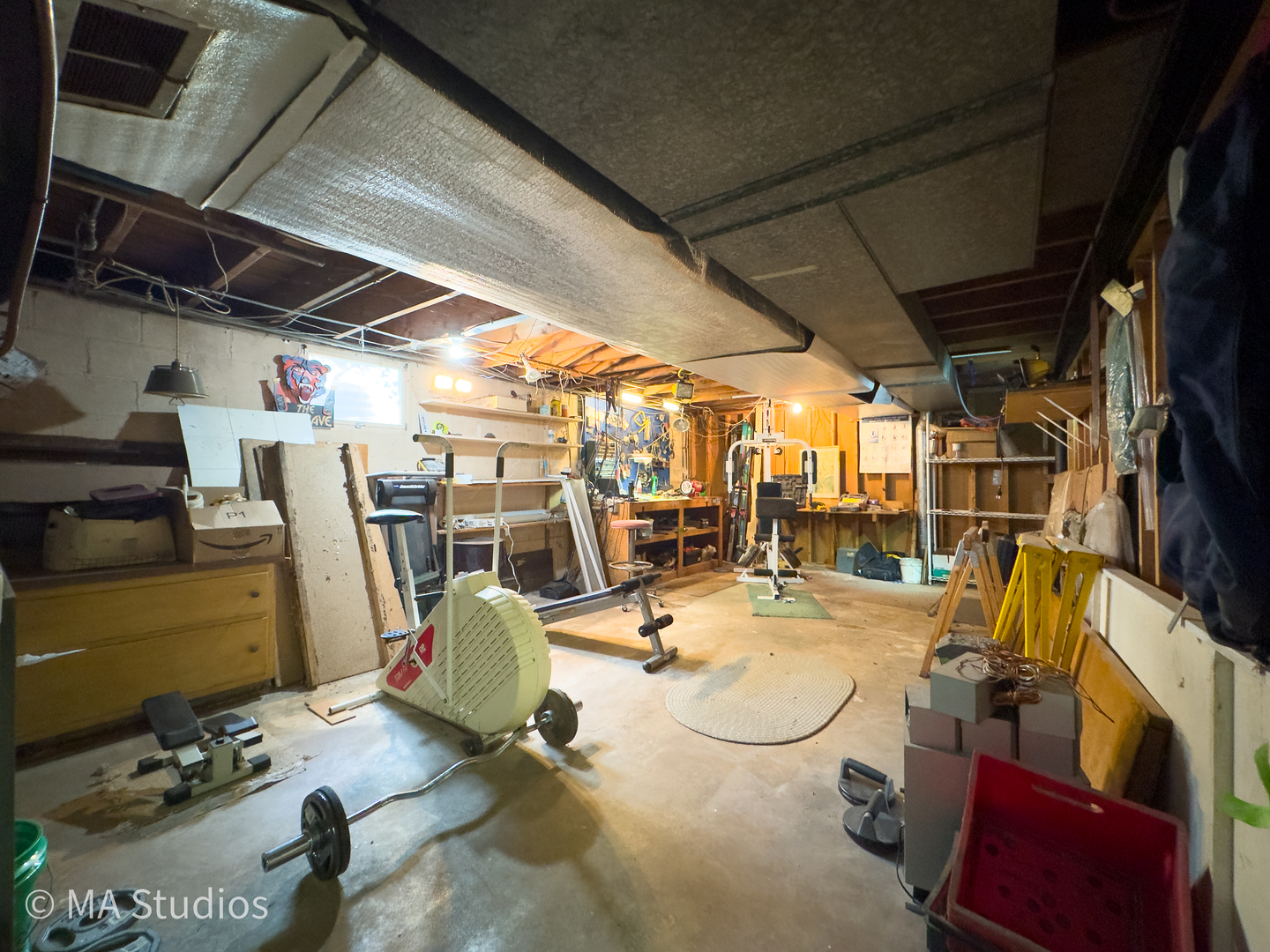 1219 Golf Lane, Wheaton, IL 60189