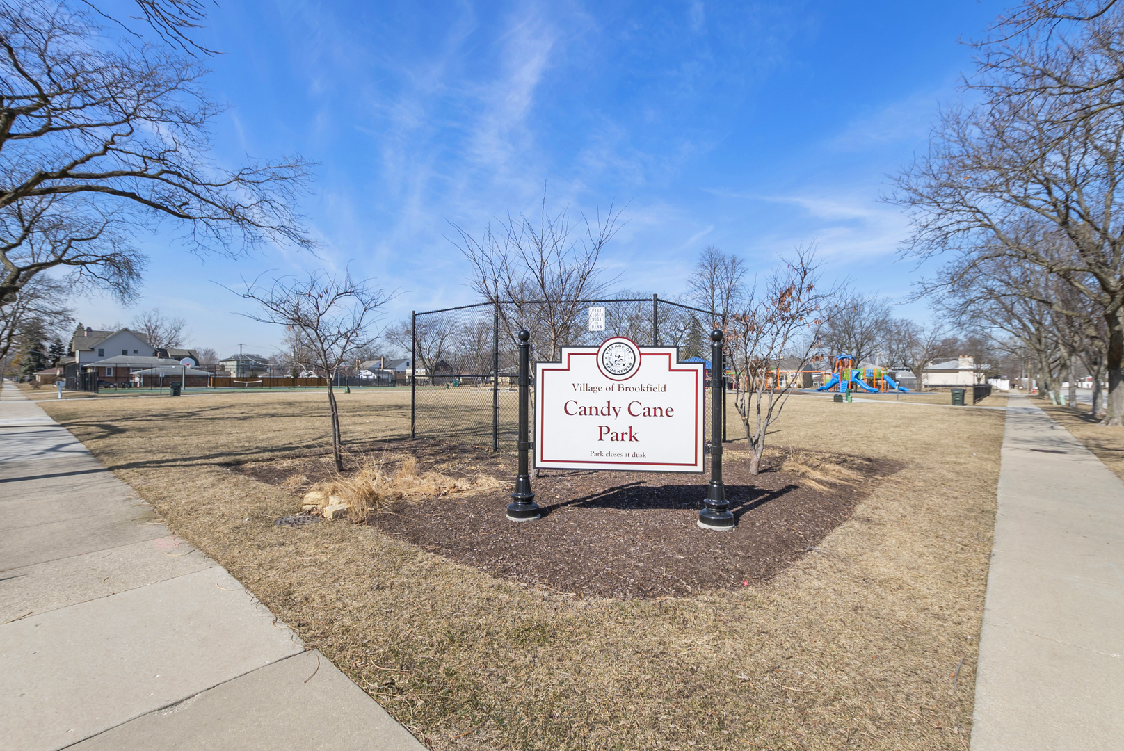 9027 27th Street, Brookfield, IL 60513