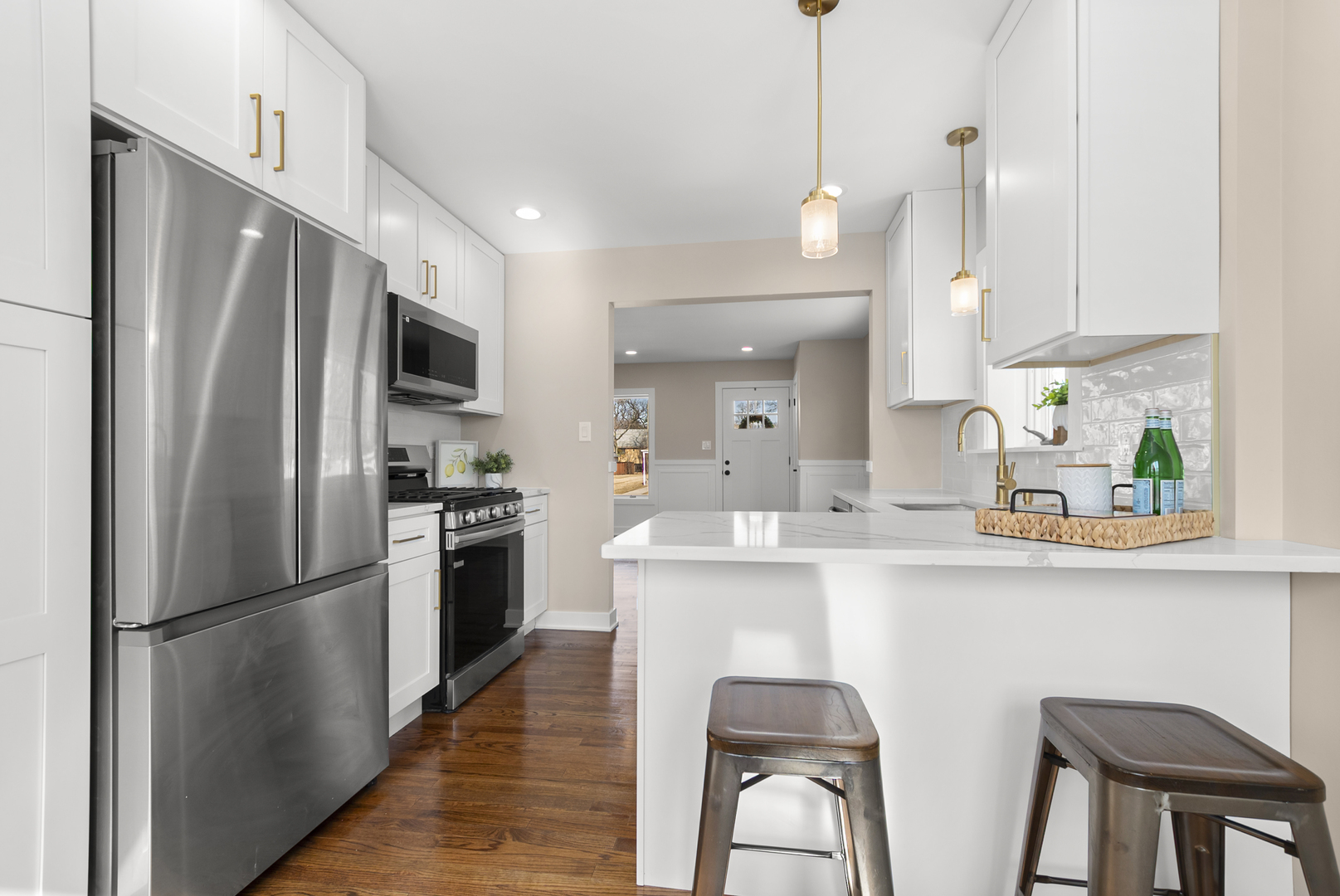 9027 27th Street, Brookfield, IL 60513