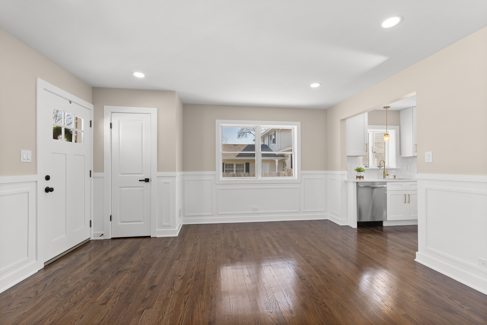 9027 27th Street, Brookfield, IL 60513