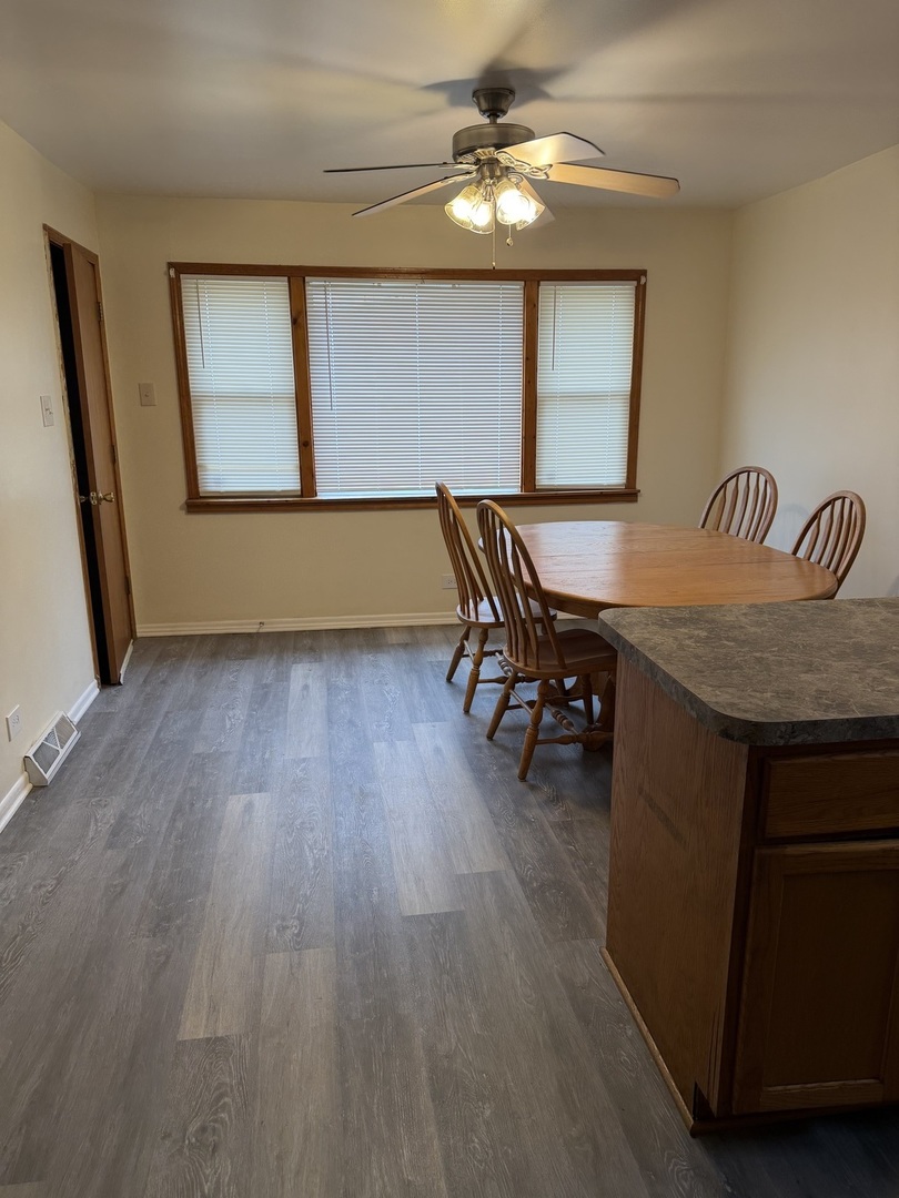 266 Madison Avenue, Calumet City, IL 60409