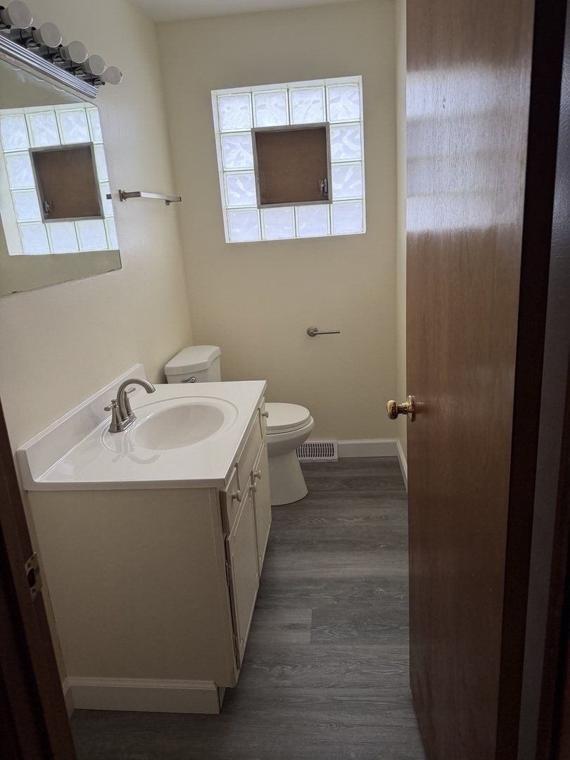 266 Madison Avenue, Calumet City, IL 60409