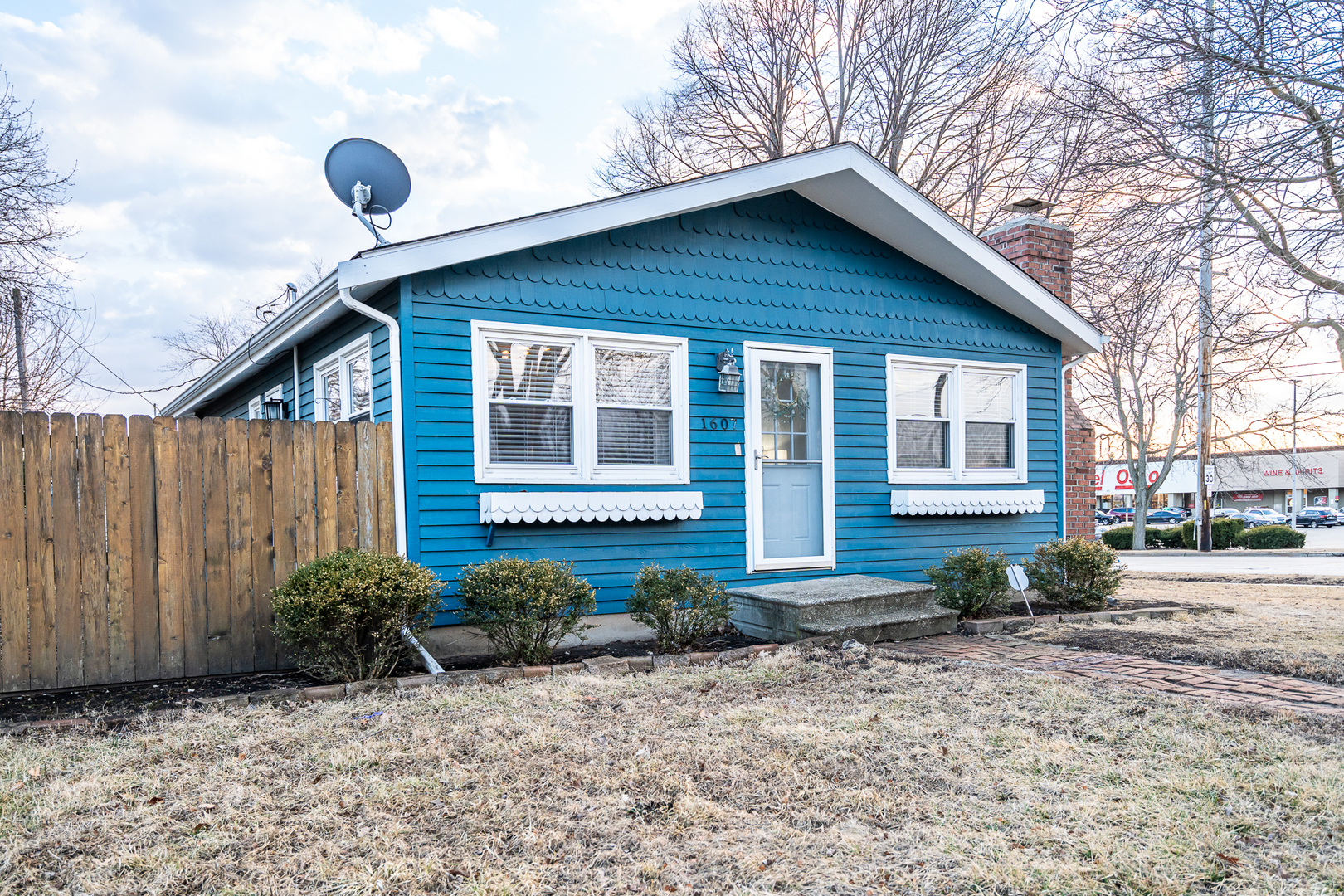 1607 Hovey Avenue, Normal, IL 61761