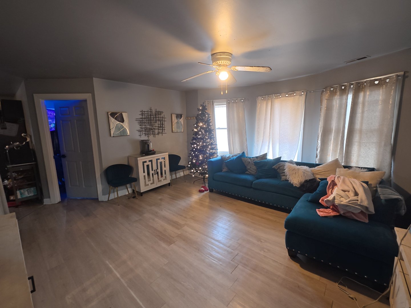 8802 S Carpenter Street, Chicago, IL 60620